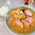 ラーメン ビック - ライス小でもなかなかのボリューム