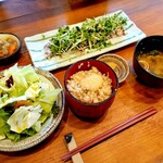 お野菜食堂 SOHSOH - オリーブ豚のタタキ風　たっぷり香味野菜定食1600円
