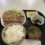 たじまや - 生姜焼き定食700円