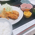 Tonkatsu To Washokuno Mise Chouhachi - 