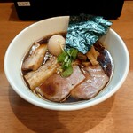 麺処 湯咲 - 淡麗醤油らー麺  中盛  トッピング 湯咲盛り