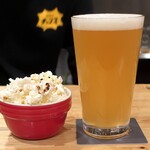 Hathor - 無限ポップコーンとジュピター