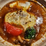 グリル＆洋食　アガペ - 土鍋月見チーズハンバーグセット♪　　¥1,870-(税込)