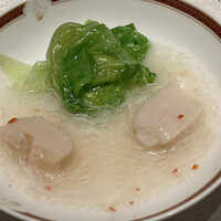 筑紫樓 銀座店 - ホタテ貝とレタスの蟹ソースかけ