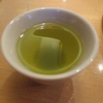 Ponchi Ken - 食後に美味しい緑茶が供されます。