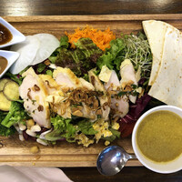 サクレフルール 日本橋 - ビストロ流サラダプレートランチ（サラダチキン）