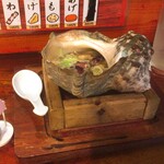ラーメン居酒屋 鮫鱈鯉 - 大貝の海鮮焼き
