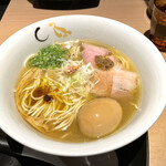 SOBA HOUSE 金色不如帰 新宿御苑本店 - 味玉（真鯛と蛤の）塩そば