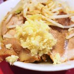ラーメン二郎 - ニンニク多め