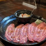 Horumon Yakiniku Sakaba Motomachi Romansu - 