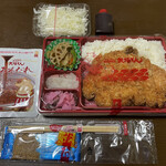 矢場とん - 南九州産厳選 極上リブとんかつ弁当 1620円