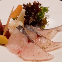 浅黄 - 