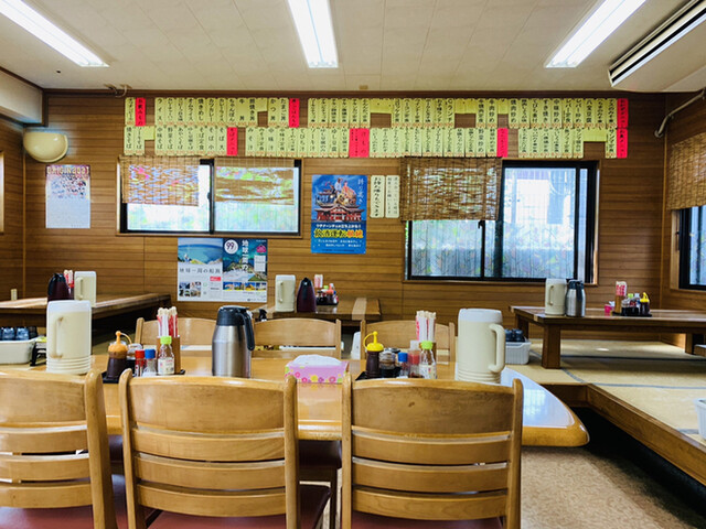 沖縄あやぐ食堂はどんなお店?