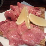 炭火焼 七厘 - 幻のタン