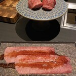 Ginzayakinikuaru - 極上の黒タン2種食べ比べ