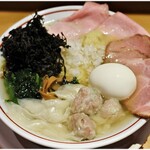 生姜醤油専門 我武者羅 - 特製塩生姜ラーメン+ワンタン 1100+200円