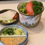 とん唐てん - 親子丼のサラダ