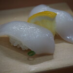赤酢 謹賀 - 剣イカ レモン塩：290円