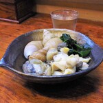Taishuu Kappou Arakawa - 名物ばい貝煮