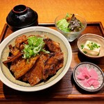 Iwanaka pork grilled rice bowl