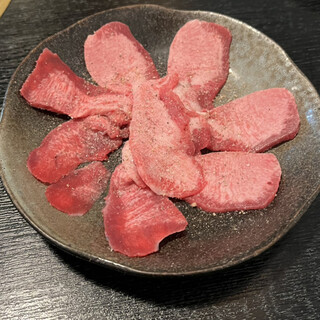 テグ - 料理写真:塩タン