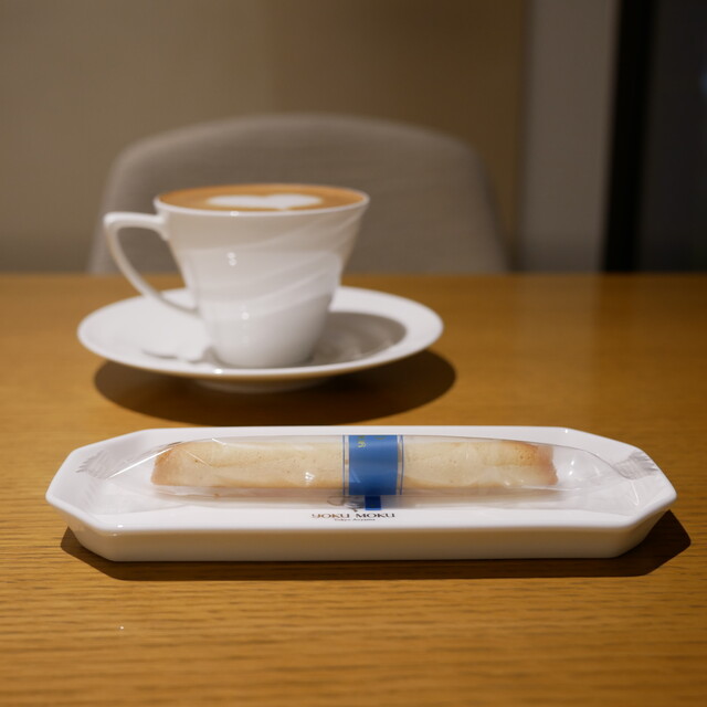 BLUE BRICK LOUNGE photo 3