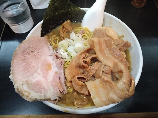 一条流がんこラーメン総本家 旧店名 ふわふわ 四谷三丁目 ラーメン 食べログ 一条流がんこラーメン総本家 旧店名 ふわふわ 四谷三丁目 ラーメン 食べログ