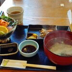 おさかな家 嬉乃 - 