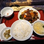 中華居酒屋 彩味園 - 牛肉マーラーソース炒め850円 202110