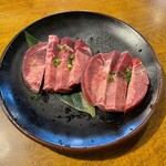 Yakiniku No Ba-Nzu - 