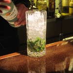 バー クラスター - モヒート。仕上がり前ですが、綺麗なシーンだったので♪