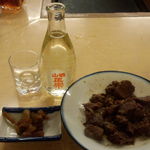 大はし - 日本酒冷､お通し､煮込み