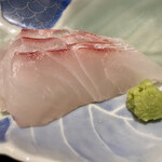 食堂こなん - 造里 天然真鯛ＵＰ