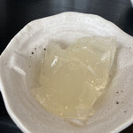 お食事処 心喜 - 桃ゼリーをいただきました。