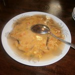 中華家庭料理 雲海 - カニ玉（735円）