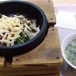 ミョンドンヤ - 料理写真:チーズビビンバ490円、スープ+50円