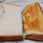 こだわり生食パンの店 ふじおか - 食パンの生とトースト、ハーフ＆ハーフ(^^)