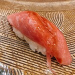 にぎり鮨 一五〇 - 天然本まぐろ大とろ