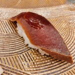 にぎり鮨 一五〇 - 漬けまぐろ