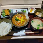 Seigetsu - ビーフシチュー定食