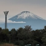 牧之原サービスエリア（下り） - 途中、足柄SAからの富士山