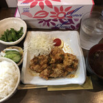 家庭料理居酒屋 よってって - ♪油淋鶏定食 ¥500