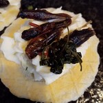 織田島酒店 - 葉唐辛子のイナゴ