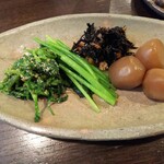 金町製麺 - おばんざい盛り合わせ