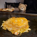 Okonomiyaki Youki - ヤングミックス(チキン&チーズ&コーン)
