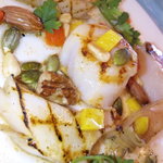 ボンヌマン - 鮑と帆立貝のグリエ、ナッツ風味