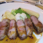 ボンヌマン - イベリコ豚肩ロース肉のソテー