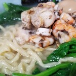 塩そば専門店 桑ばら - シーフードミックスinトリュフオイルin手揉み麺インザハウス