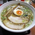 十八番 - ラーメン、立派だ