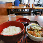 赤坂あべちゃん - 煮込み定食600円